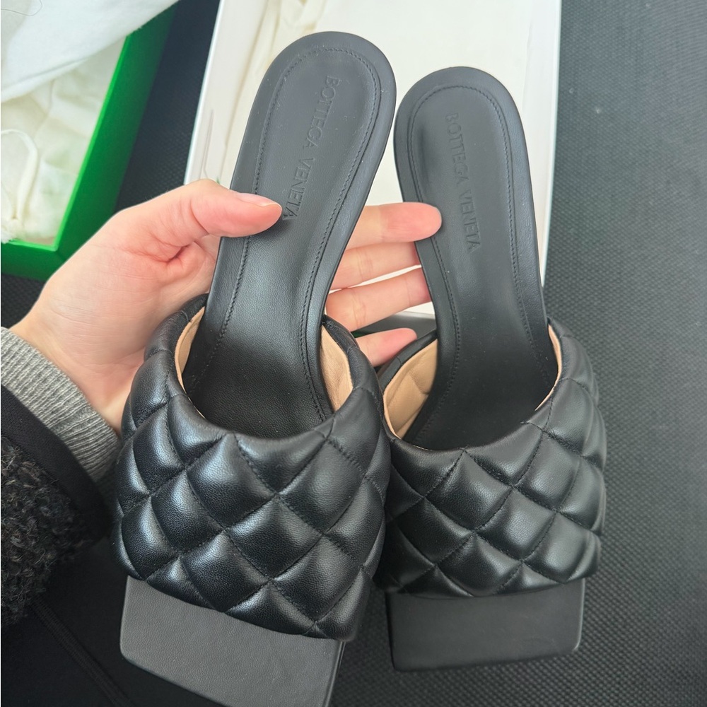 Bottega Veneta Black Quilted Mules